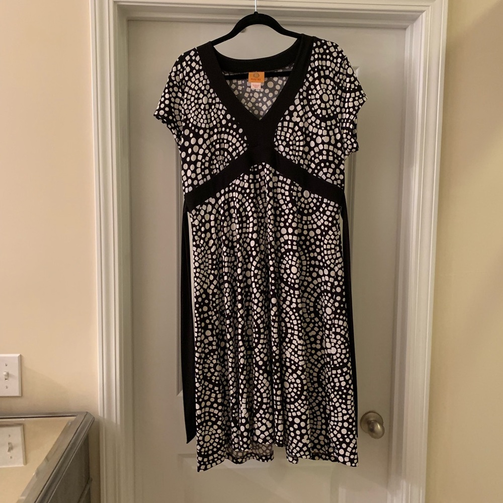 Ruby Rd. Black and White Mini Dress - Picture 5 of 8